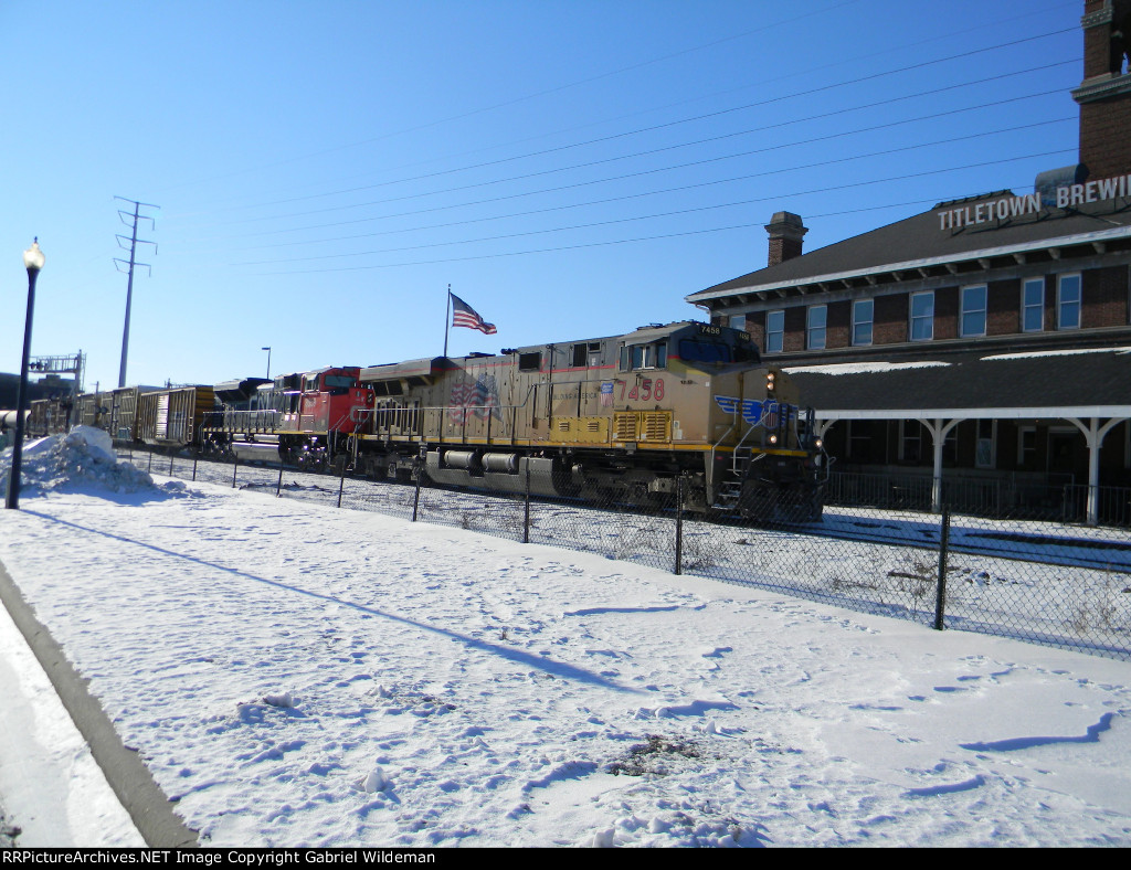 UP 7458 & CN 8859